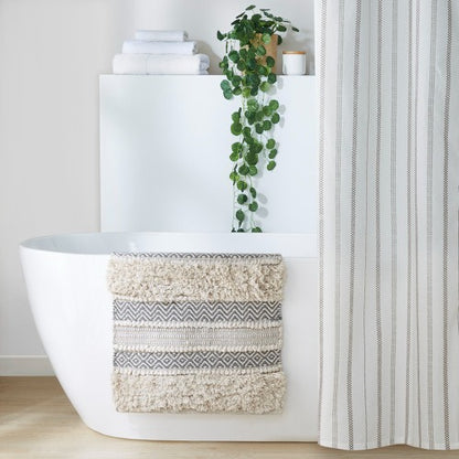 Bath Rug Grey 20x32
