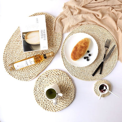 Corn Husk Trivet for Hot Pots and Dishes