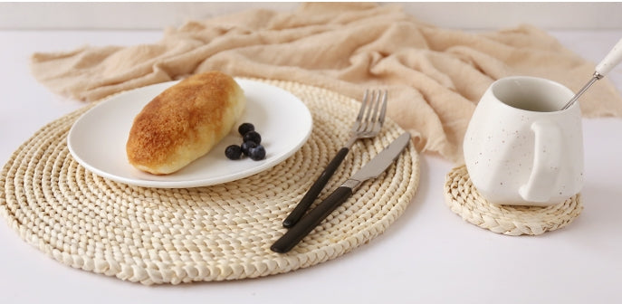 Corn Husk Trivet for Hot Pots and Dishes
