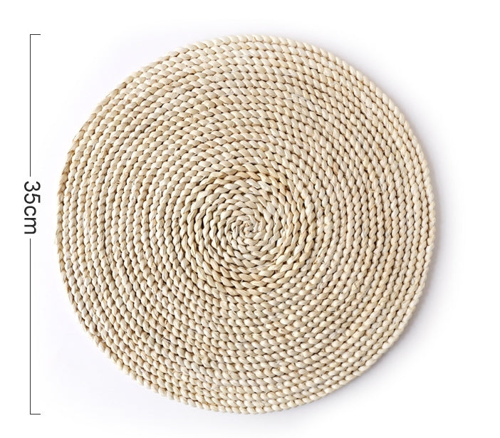 Corn Husk Trivet for Hot Pots and Dishes